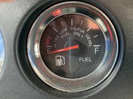 how many MPG does a semi truck get